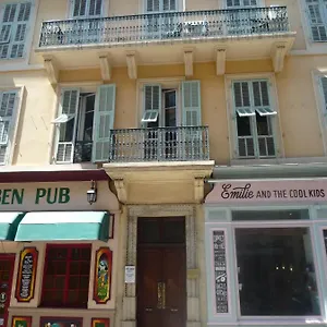 Pearl Nizza